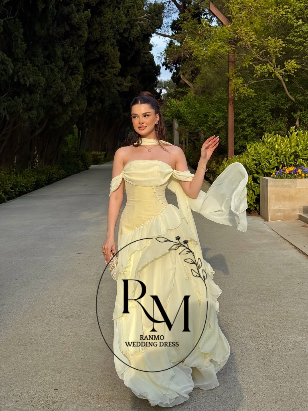 Ranmo Prom Gown Yellow Straple – Briar Cosplay Prop recenzja i cena