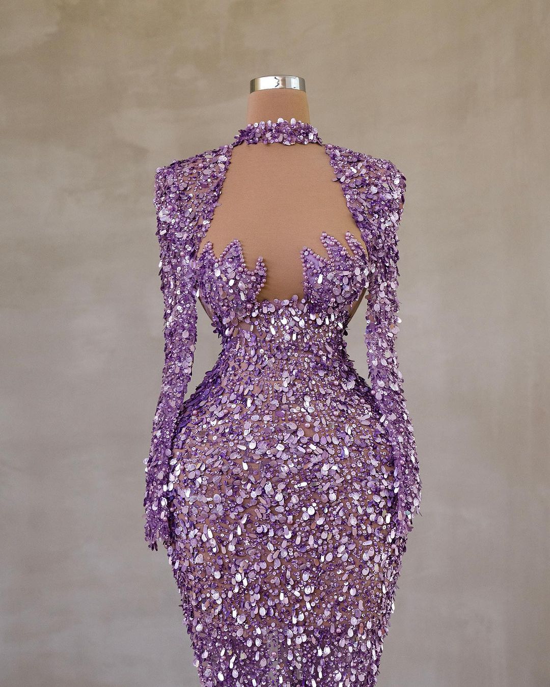 Gorgeous Purple Sequined Merma – Briar Cosplay Prop recenzja i cena